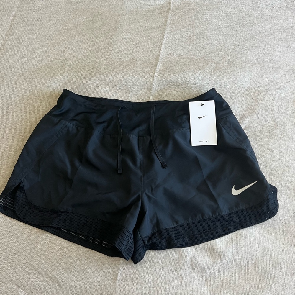 Nike RUNNG Shorts